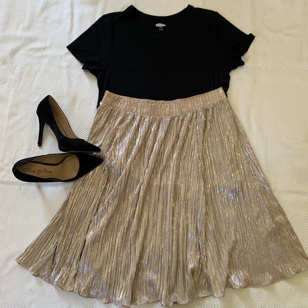 New York and Company Gold Midi Skirt